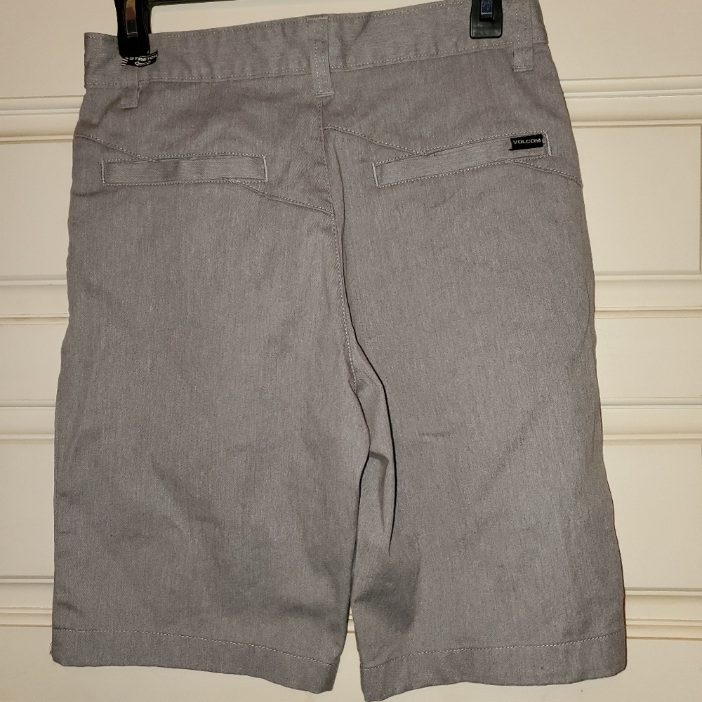 Mens Volcom Moonbeam shorts 28